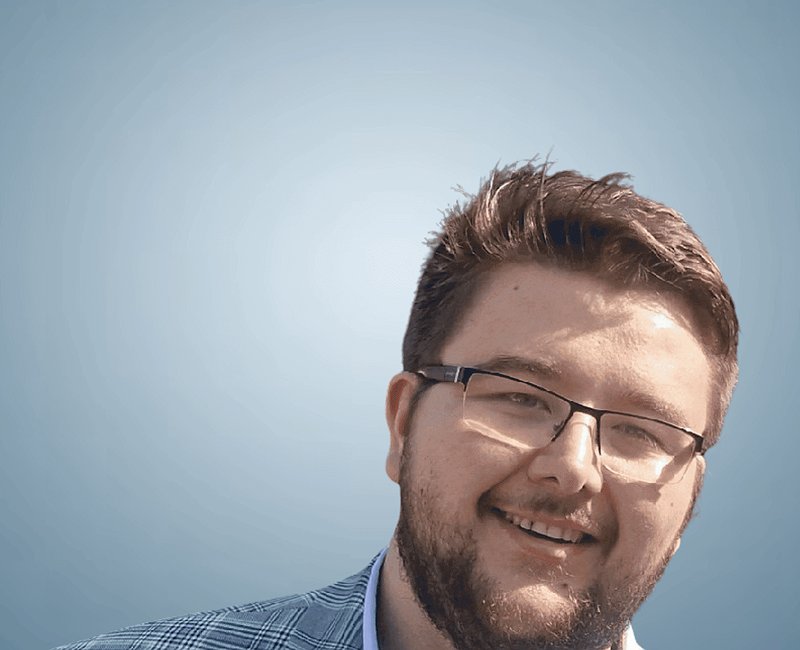Meet Stephen Potter, the Calm, Clever Connector at the Heart of Aevus Client Success